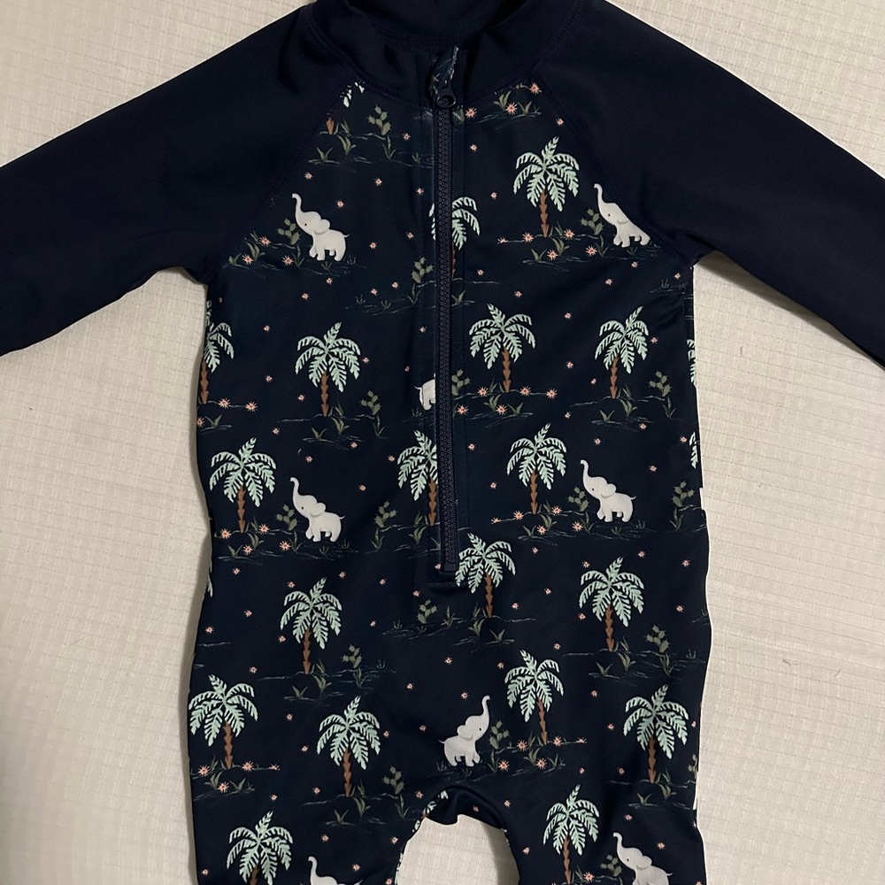 Janie and Jack toddler boy swim suit 12-18 months